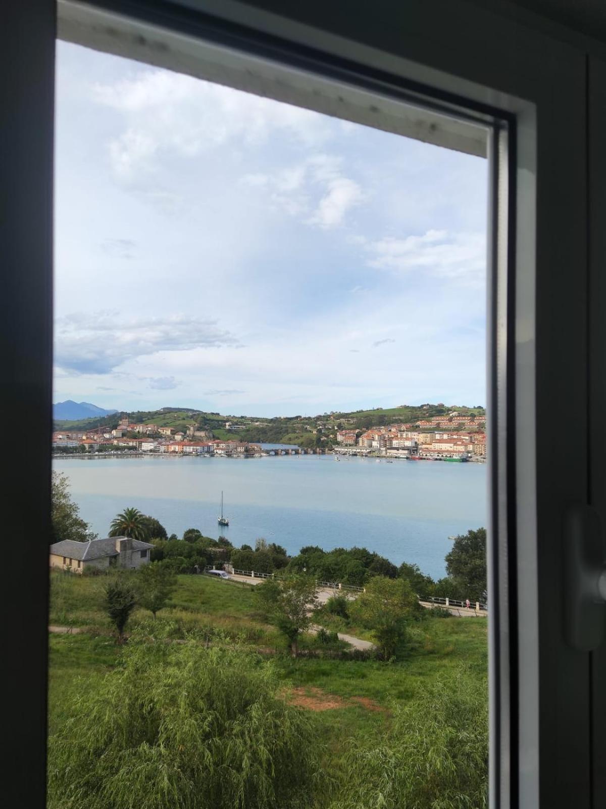 Apartamento La Maza San Vicente De La Barquera Esterno foto